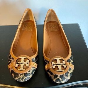 Tory Burch flats, leather, leopard print
